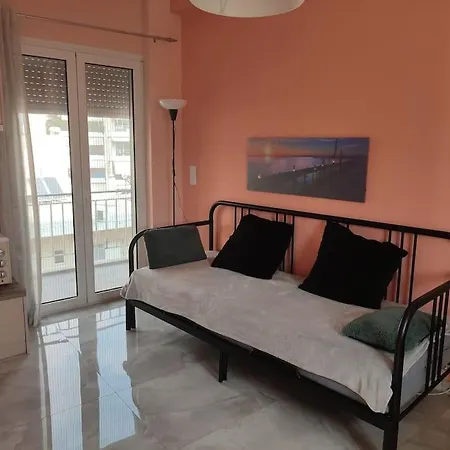 Cozy Apartment In Front Of The Park Athens Ilion-2